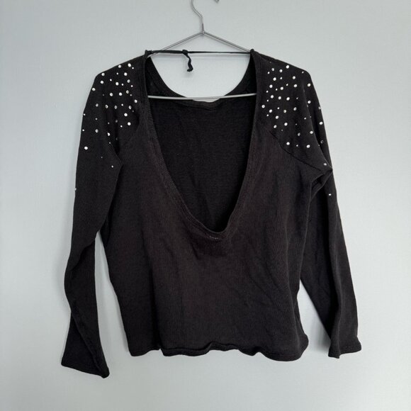 PINK Victoria's Secret - Embellished Open Back Sweater - Picture 4 of 6